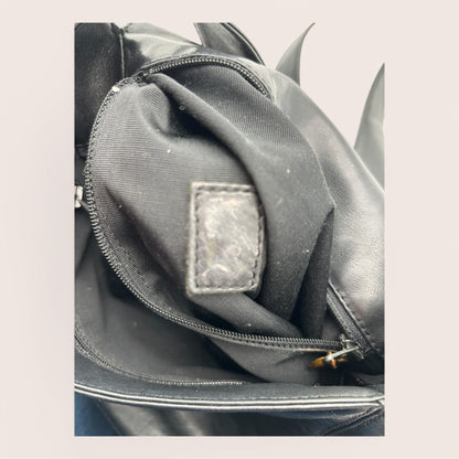 Chanel Leder Schultertasche ID Code