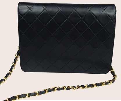 Chanel Single Flap Bag Rückseite mit Rauten Steppung