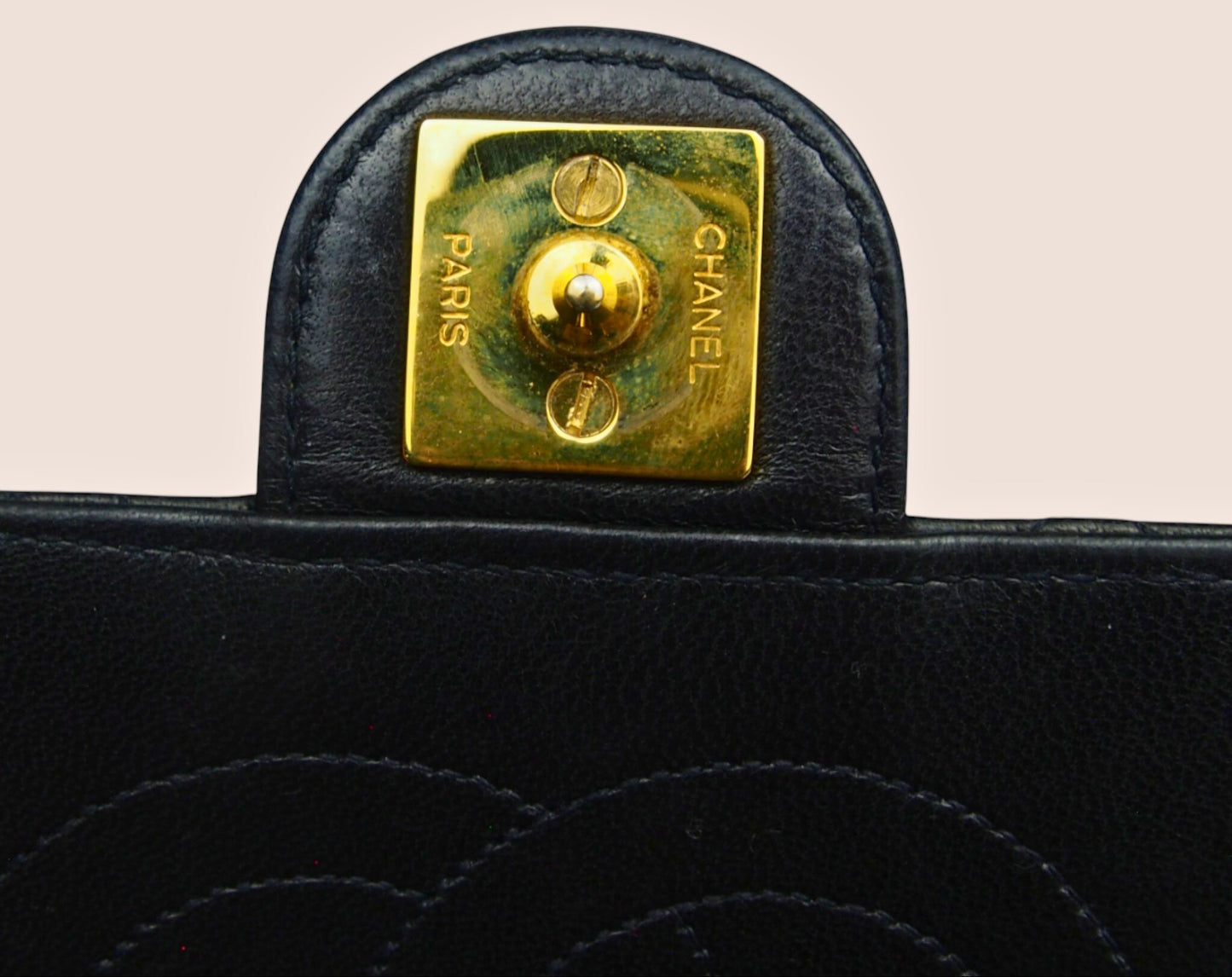 Innenraum einer Chanel Vintage Single Flap