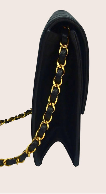 Chanel Single Flap Vintage Tasche schwarz - Seitenansicht