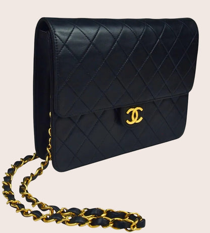 Chanel Single Flap Vintage Tasche schwarz – Lammleder mit Kettenriemen