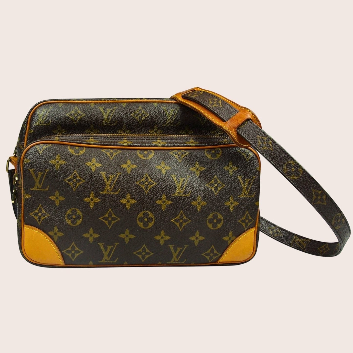 Louis Vuitton Nile Vintage Bag – Monogram Canvas Crossbody