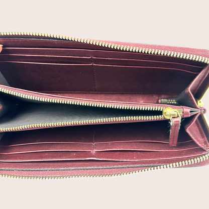 Gucci Guccissima Zippy Wallet vollständig geöffnete Innenansicht