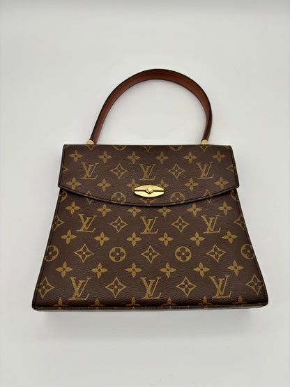 Louis Vuitton Malesherbes Tasche von vorn mit goldfarbenem Verschluss