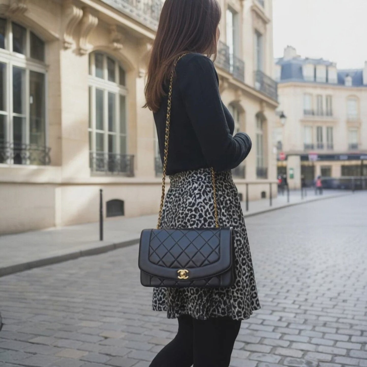 Chanel Diana Vintage Medium Flap - Black Lambskin